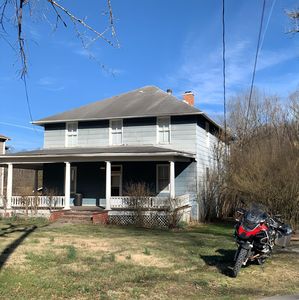 13 Ted Michaels Rd, Oak Hill, WV, 25901