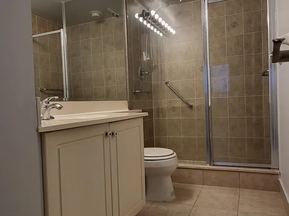 2 Clairtrell Rd Unit 1110, Toronto, ON M2N 7H5