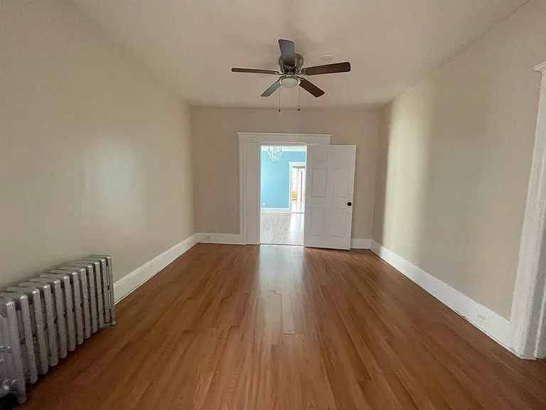 297 Fulton Ave — Photo 11
