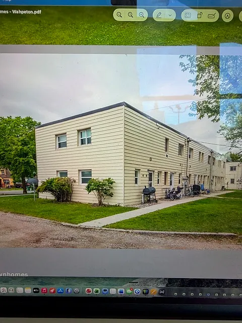 2 bed, 800 sqft, $895 — Photo 2