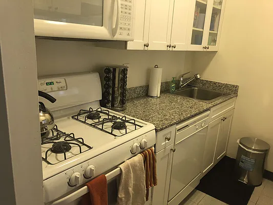 Rented by Bien Realty Ltd | media 6