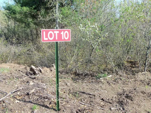 10 Twin Oaks Trl, Grantsburg, WI 54840