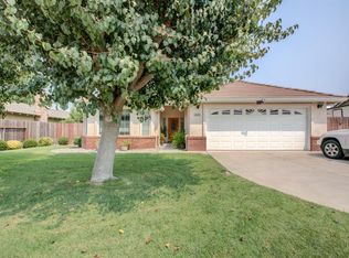 20248 Crystal Dr, Hilmar, CA 95324