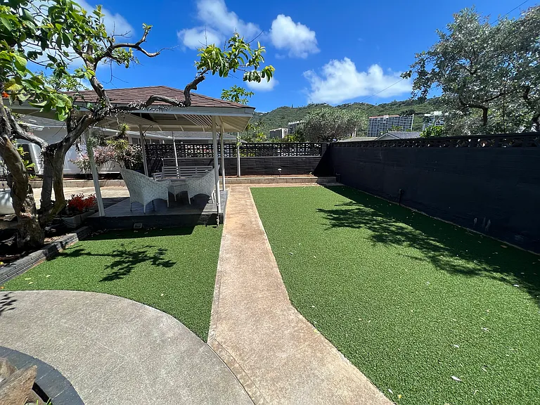 Kumukahi Pl — Photo 19