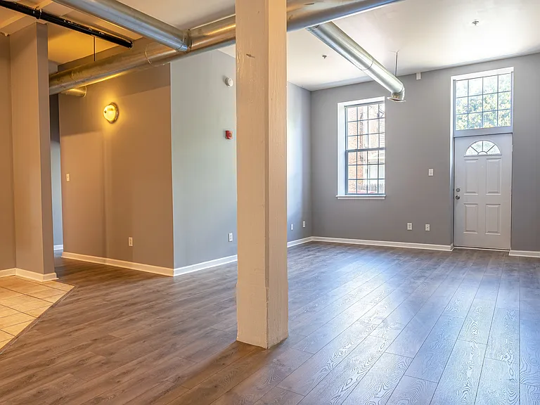 Corson Lofts — Photo 13