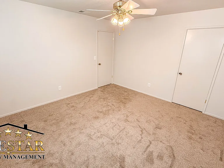 3508 Springford Ct — Photo 15