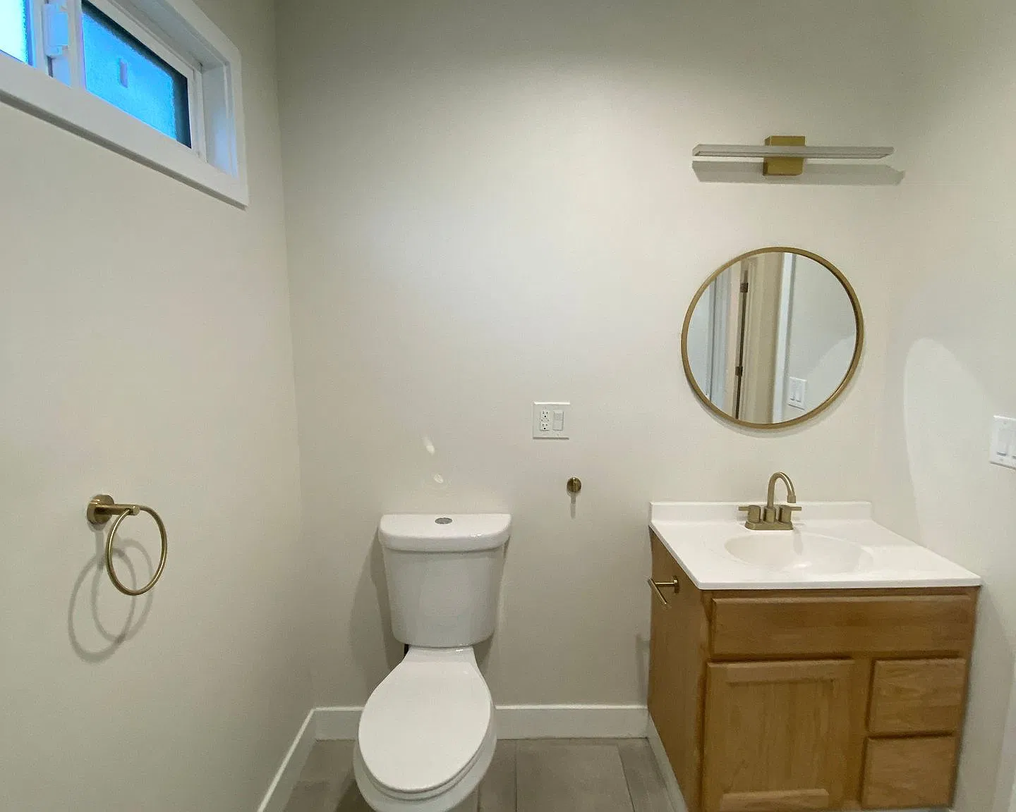 2927-2929 8th Ave. Los Angeles, CA 90018 — Photo 3