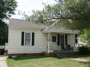 2411 Yanceyville St, Greensboro, NC 27405
