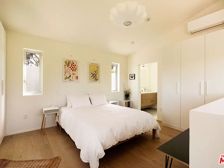 2209 Louella Ave — Photo 10