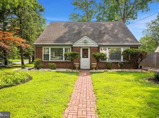 1124 Mercer Dr, Haddonfield, NJ 08033