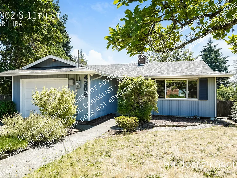4302 S 11th St — Photo 18