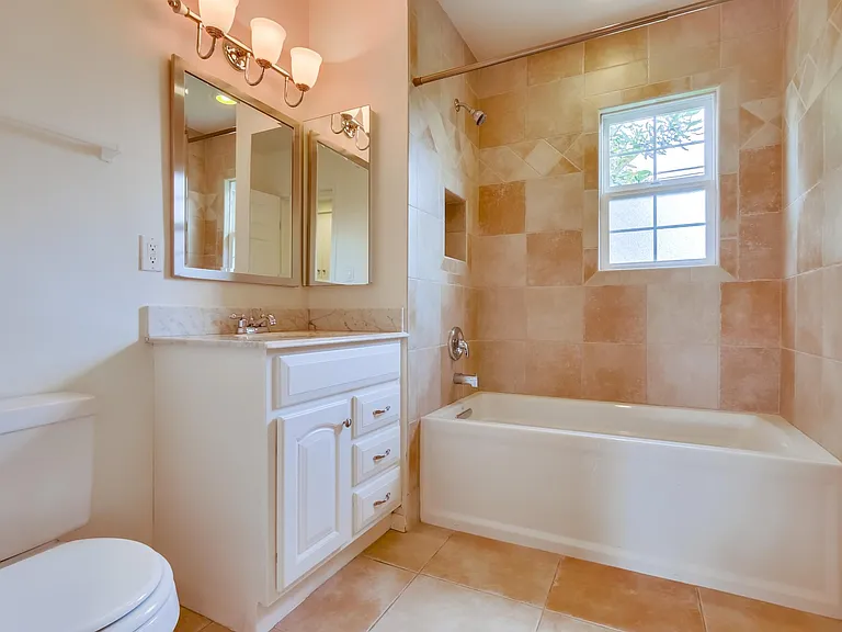 508 S Ola Vis — Photo 18