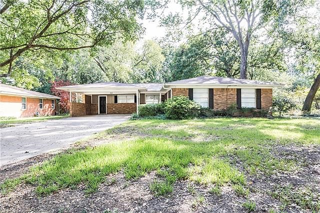 1st image of 1911 Fairfax Dr