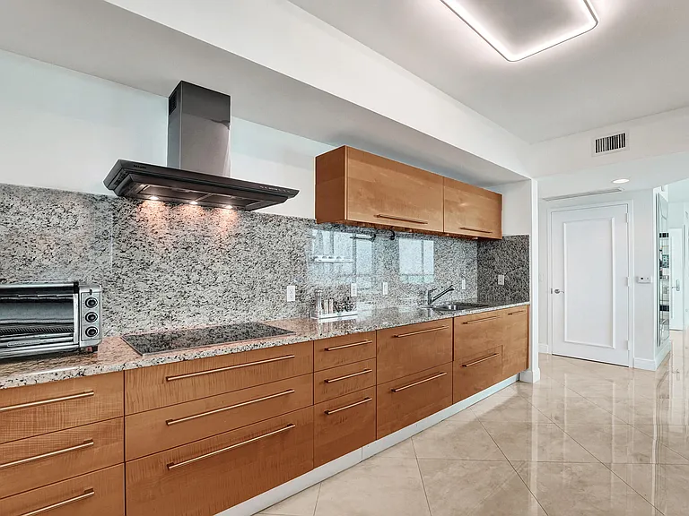 101 S Fort Lauderdale Beach Blvd #1107 — Photo 17