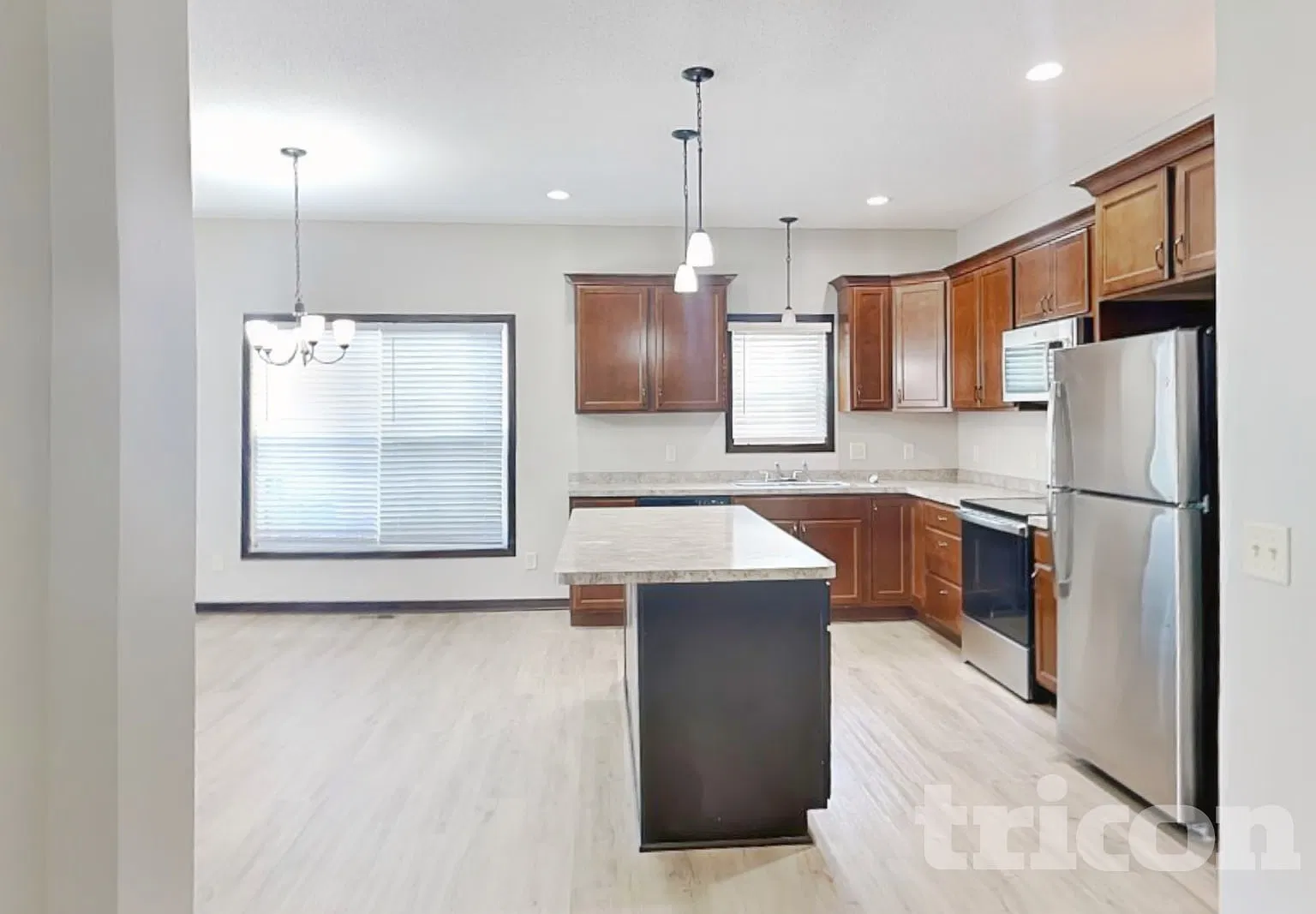 1074 Landings Lane Watertown MN — Photo 4