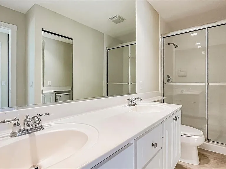 11830 Delfina Ln — Photo 19