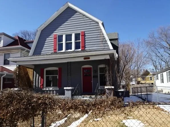 2824 Wabash Ave, Kansas City, MO 64109