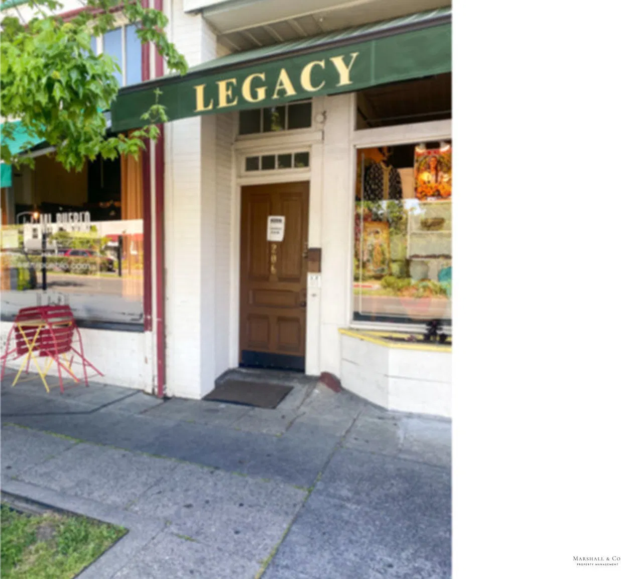 New Listing Updated 2br/1ba in Dwntn San Anselmo w/ Parking, Laundry, Close to shopping — Photo 1