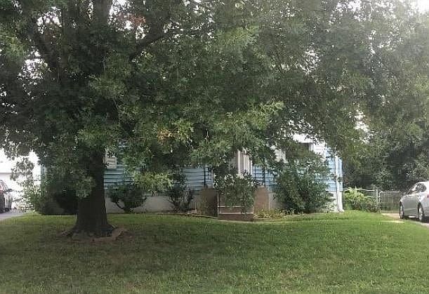 1st image of 10841 Saint Xavier Ln