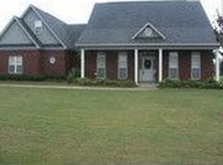 532 Southland Trl, Byron, GA 31008