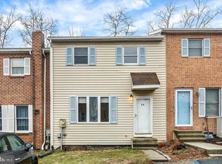 22 Persian Lilac Dr, Etters, PA 17319