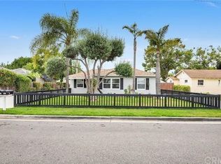 365 Walnut St, Costa Mesa, CA 92627
