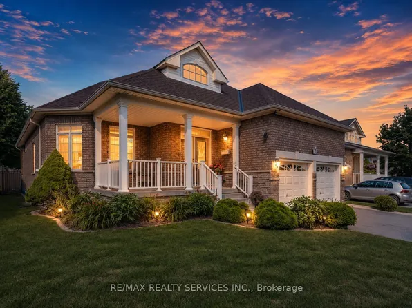 128 Valleywood Blvd, Caledon, ON L7C 1B3