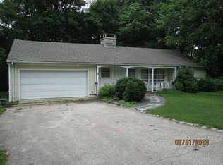 41 Greene St, West Warwick, RI 02893