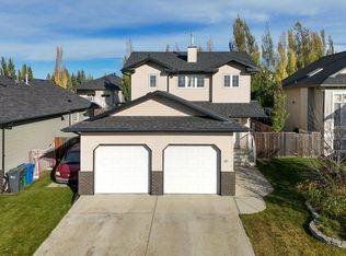 80 W Irving Cres, Red Deer, AB T4R 3S2