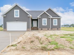 223 Pleasant Dr, Elizabeth City, NC 27909