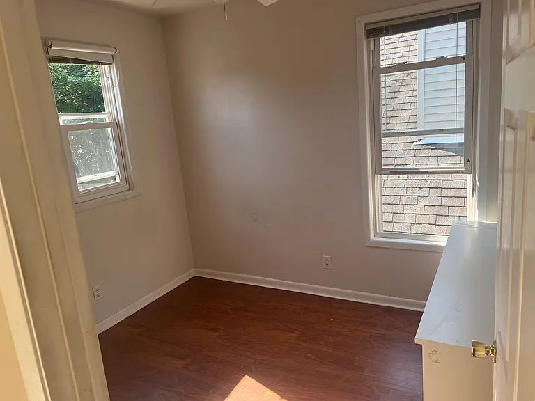2734 N Oakland Ave #0 — Photo 5