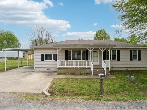 408 N Spencer St, Chouteau, OK 74337