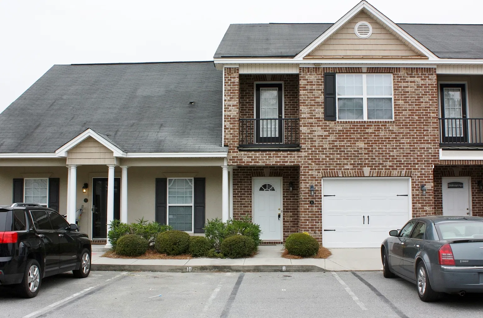 **Available Now** 2 Bedroom, 2.5 Bath Townhome in the Berwick Area. — Photo 2