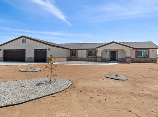 16973 Nanticoke Rd, Apple Valley, CA 92307
