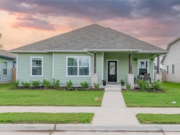 204 Oldbridge Dr, Hutto, TX 78634