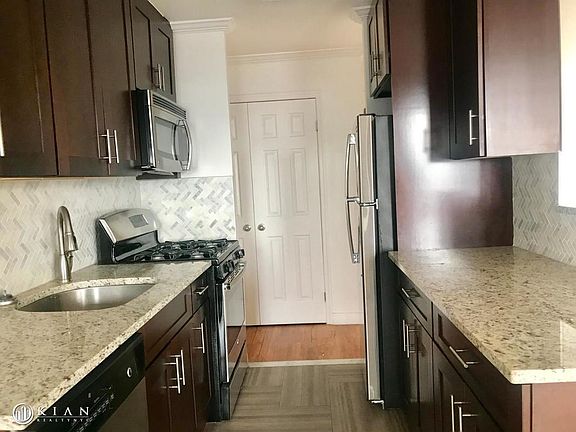 2nd image of 747 10th Ave APT 17J