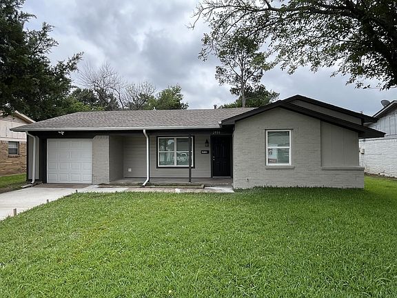 2nd image of 2930 Gardenia Dr