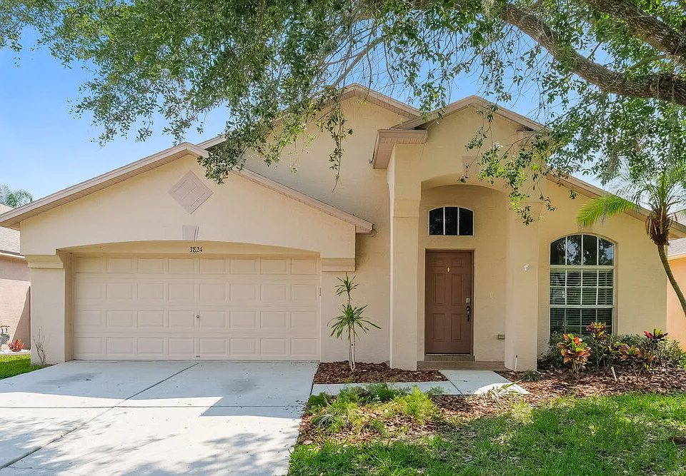 3824 Briley Loop