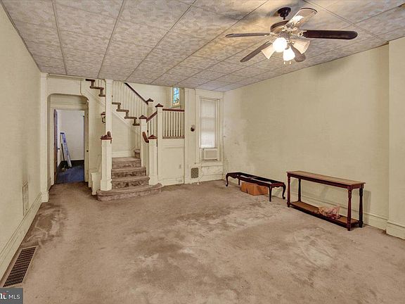 5th image of 435 N Queen St