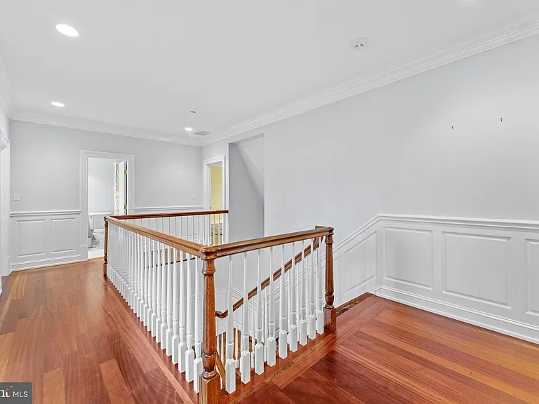 8541 Old Dominion Dr — Photo 75