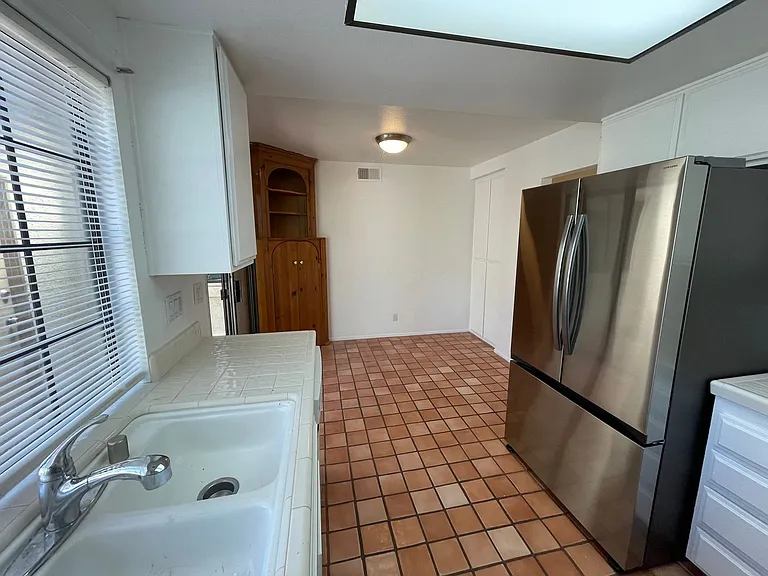 15943 Sunnyfield Pl — Photo 9
