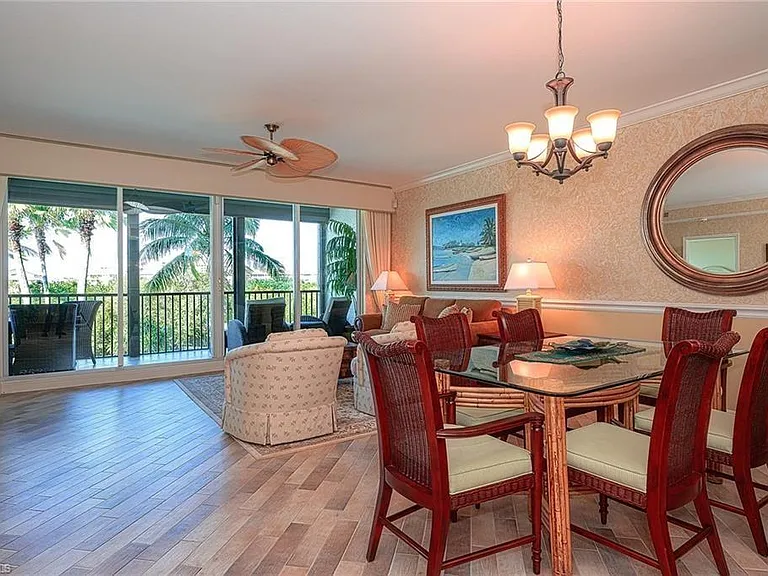 430 Cove Tower Dr #1-302-1 — Photo 31