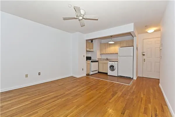 Rented by Evans Real Estate | media 11