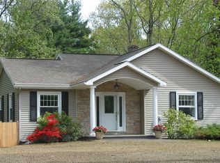 23 Maxwell Rd, Latham, NY 12110