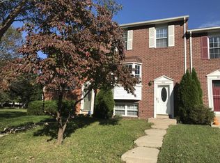 302 Rambling Ridge Ct, Pasadena, MD 21122