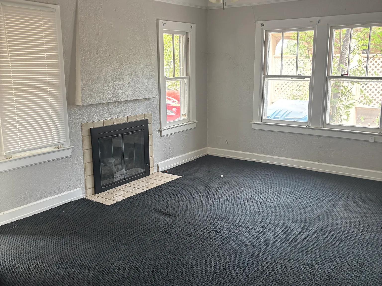 2 bed, 794 sqft, $1,900 — Photo 2