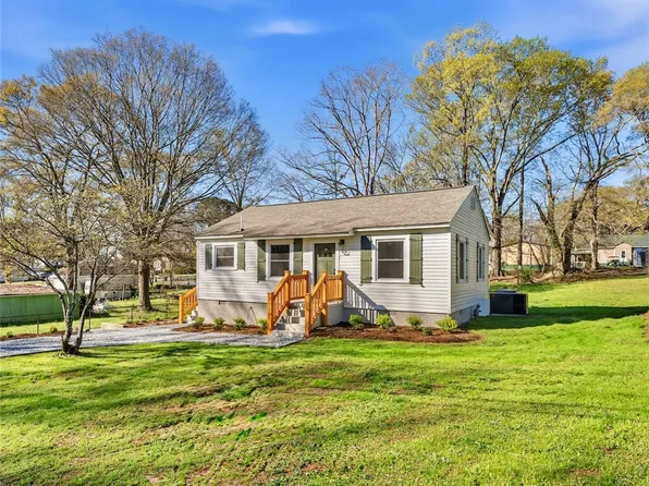 113 Guthrie Ave, Belton, SC 29627