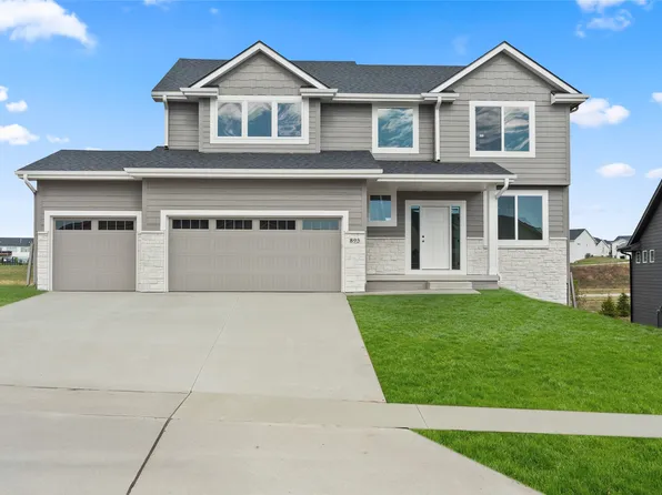 895 Hamilton Rd, Waukee, IA 50263