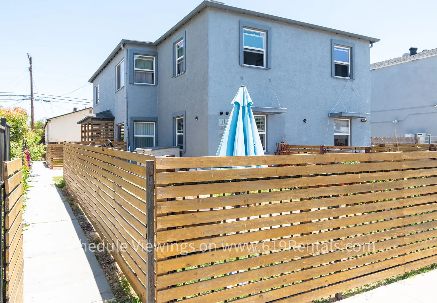 2 Bedroom, 1 Bath with Yard & Washer/Dryer, Pets OK — Photo 2