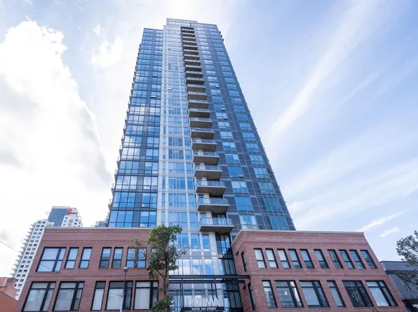 10238 103rd St NW #404, Edmonton, AB T5J 0G6
